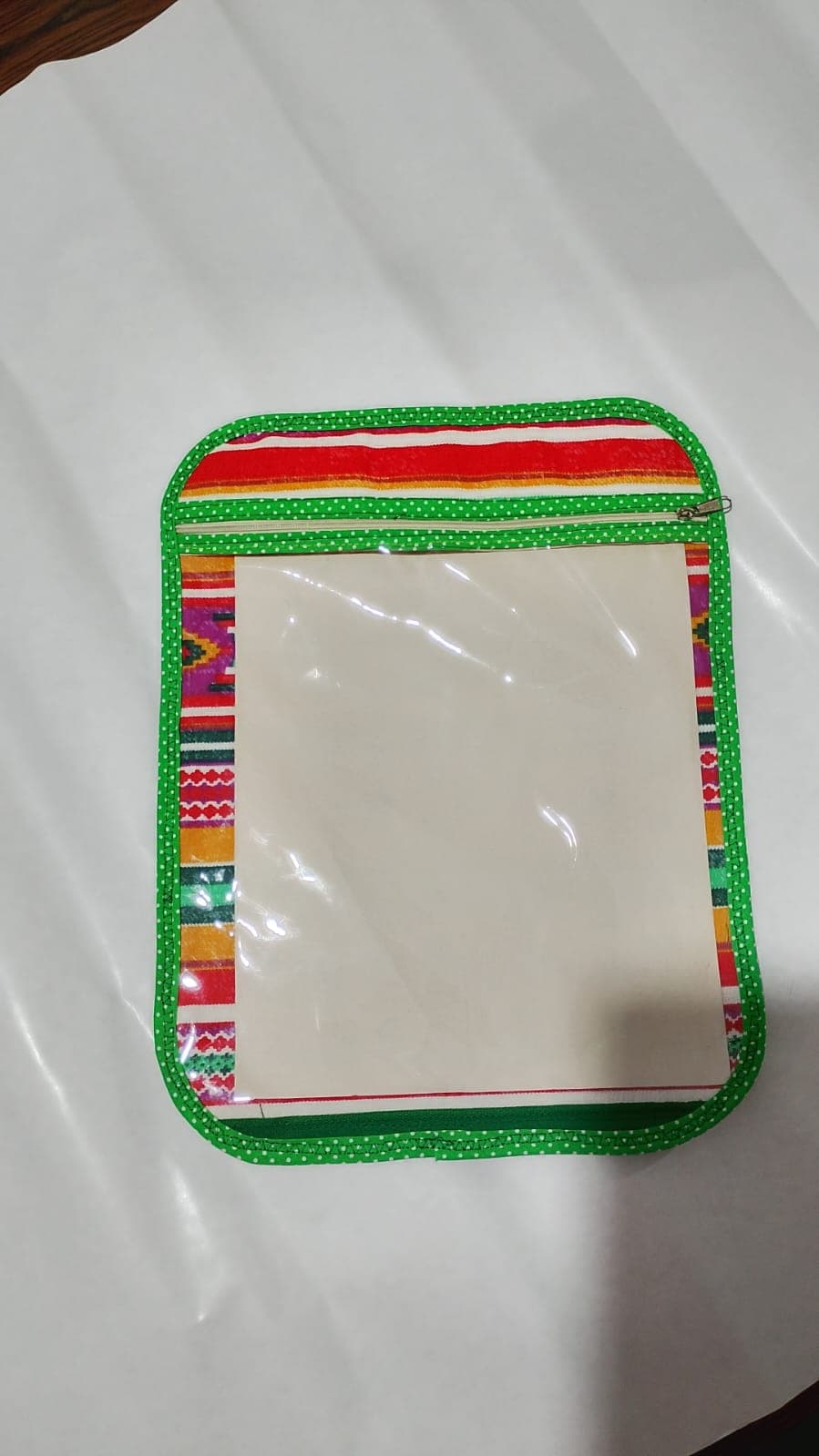 Sobre Organizadores – Modelo 4